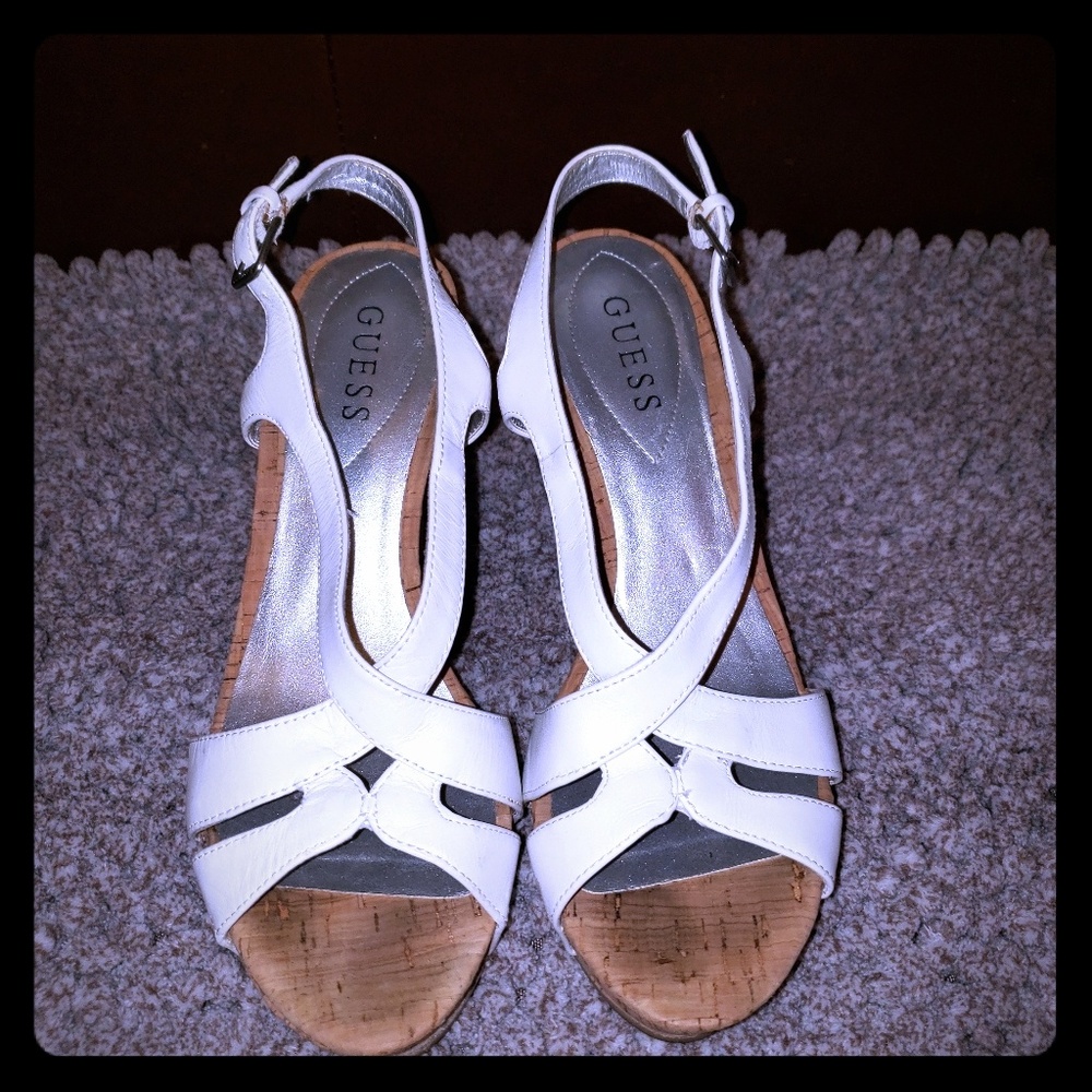 Guess sandal